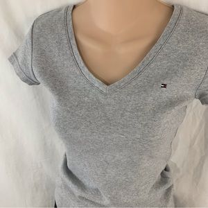 TOMMY HILFIGER TH V-Neck Grey Heather 100% Cotton Heavy Tee Shirt Top XS